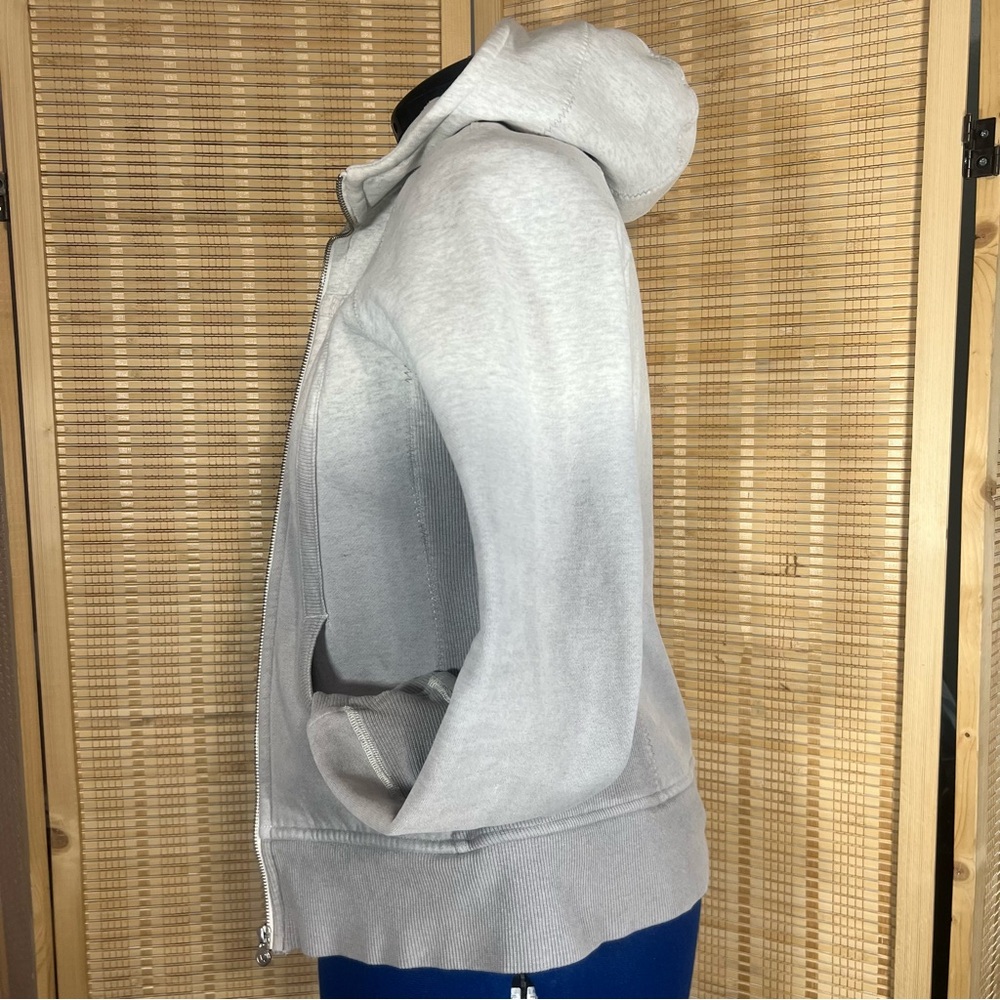 Lululemon Limiter Edition Scuba Jacket, Size: 8 - Picture 3 of 14